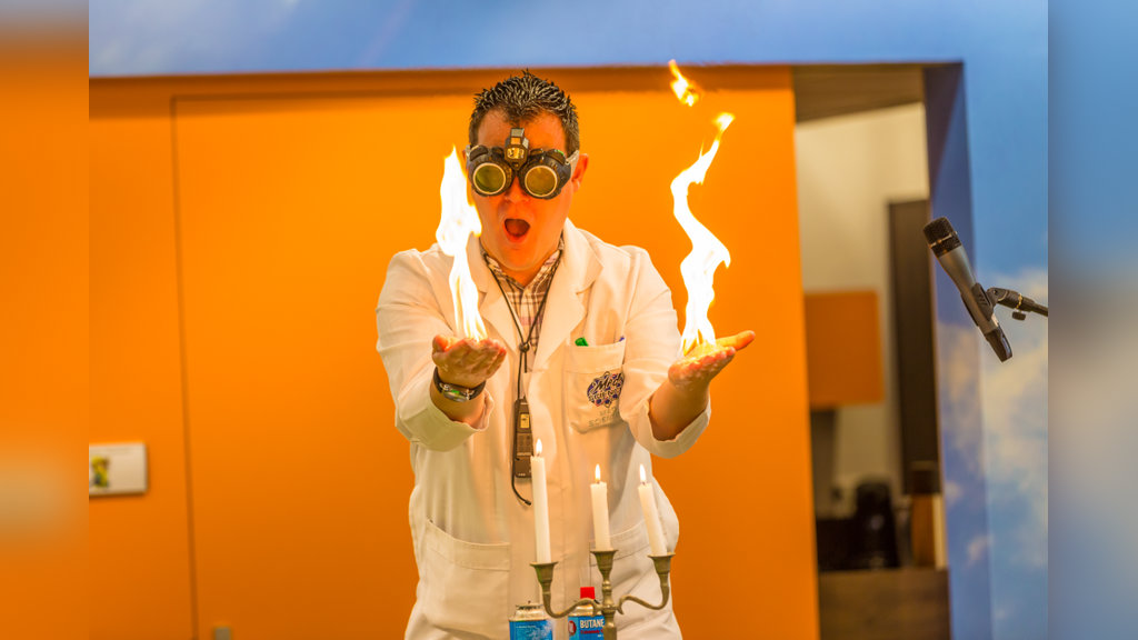 Interactief kindercollege: Mad Science in Hardenberg