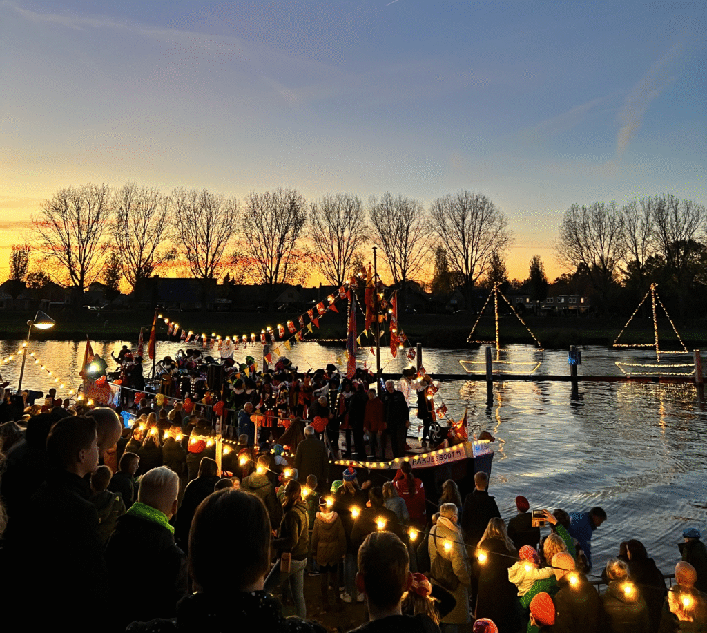 Intocht Sinterklaas in Hardenberg in Hardenberg
